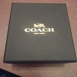 Coach twinkling heart  studd earring